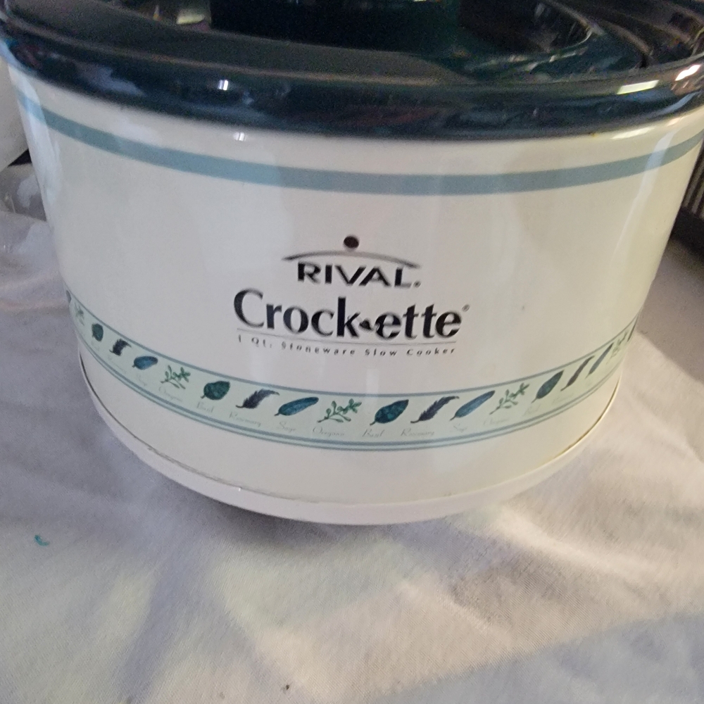 Rival Crock-Ette 1 Quart Stoneware Slow Cooker Crock Pot with Lid